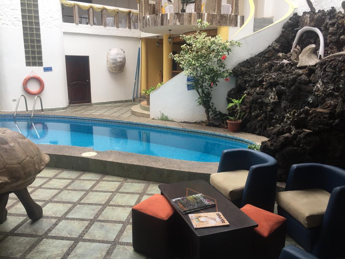 Grand Hotel Lobo De Mar Puerto Ayora  Esterno foto