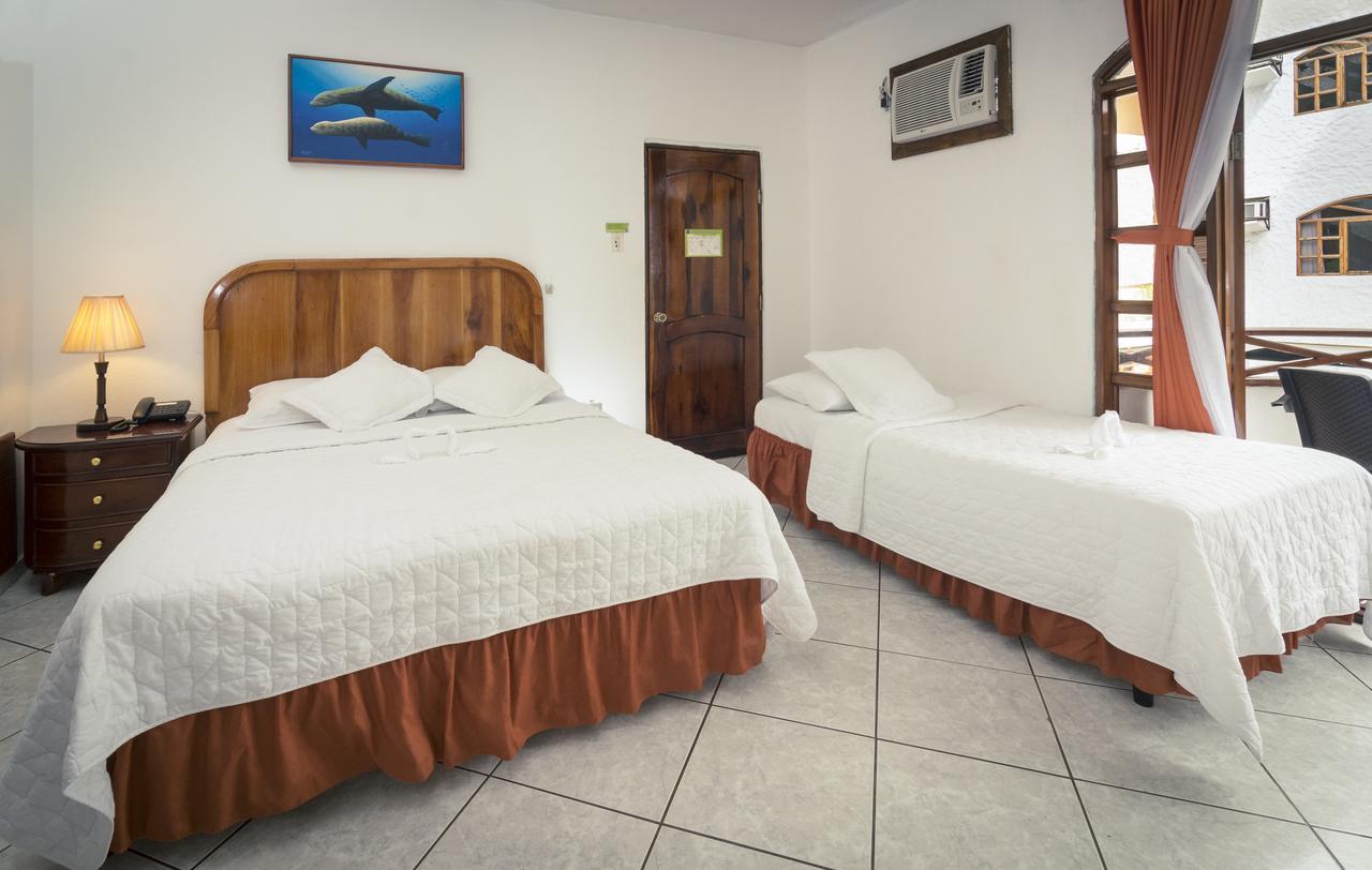 Grand Hotel Lobo De Mar Puerto Ayora  Esterno foto